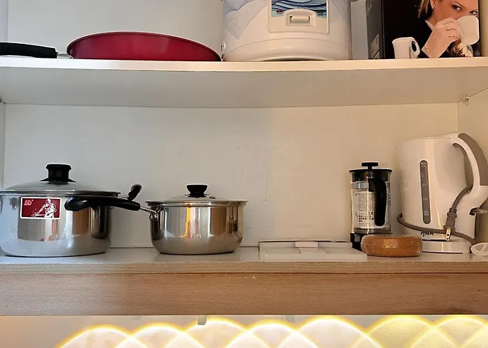 Del Serene Cozy Minimalist Staycation At Shore C1 Apartment
